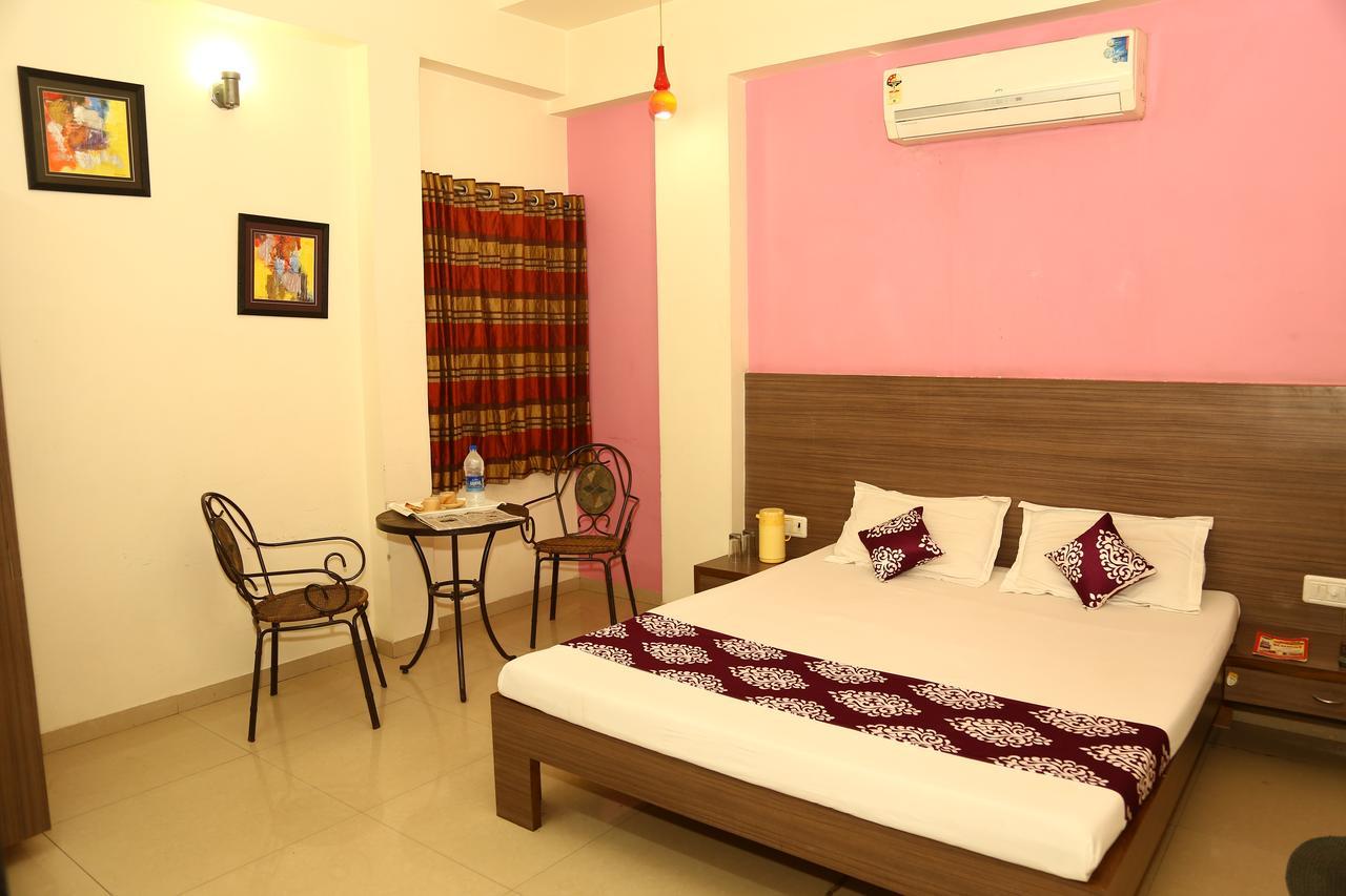 Hotel Kunal Abu Road Phòng bức ảnh